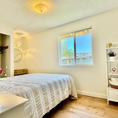 Besa Homestay Near Beach And Seatac Airport - Shared Bathroom With Max 2 Guests 德梅因 外观 照片